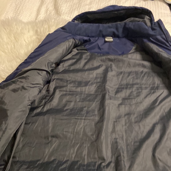 TRESPASS Puffer Man Vest size L color nay blue excellent condition - Picture 11 of 16